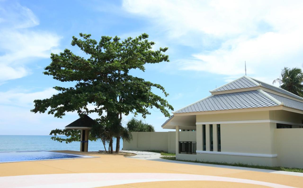 Wis Beach Khanom Exterior foto